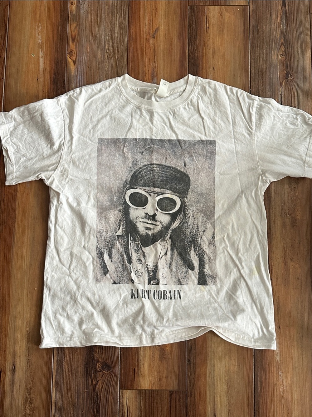 H&M White Short-Sleeve Graphic Tee with Kurt Cobain Black Portrait Print Medium